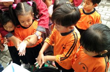 blog-pentingnya-pendidikan-karakter-anak-usia-dini-1